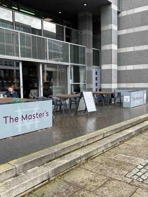 Leeds Clarence Dock 2 Bedroom Apt Extérieur photo