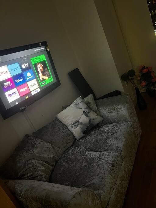 Leeds Clarence Dock 2 Bedroom Apt Extérieur photo